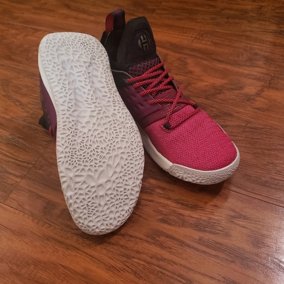 Adidas - Picture 5 of 8